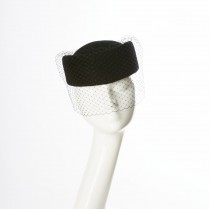 Tablet with a veil "Kate"