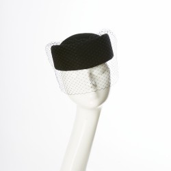 Tablet with a veil "Kate"