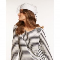 Sailor hat with veil