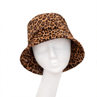 Panama in leopard print