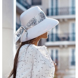 Hat "Incognito" Hat "Incognito"