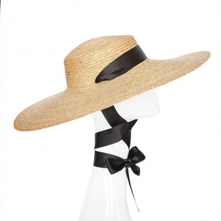 Wide-brimmed straw hat Wide-brimmed straw hat