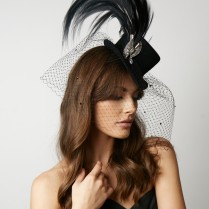 Mini top hat with feathers of bird of Paradise