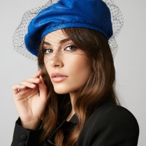 Leather beret with a veil "a novel in Paris"