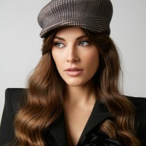 Felt cap leo