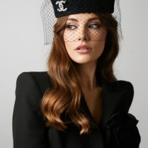 Felt pill-box hat "Chanel" with veil