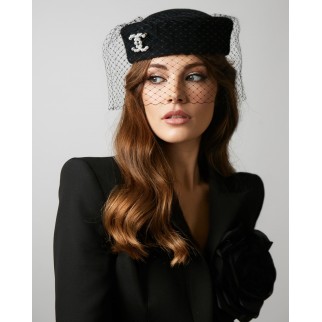 Felt pill-box hat "Chanel" with veil