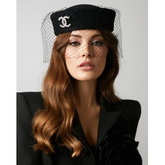 Felt pill-box hat "Chanel" with veil