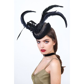 Headdress "Tsarevna-swan" Headdress "Tsarevna-swan"